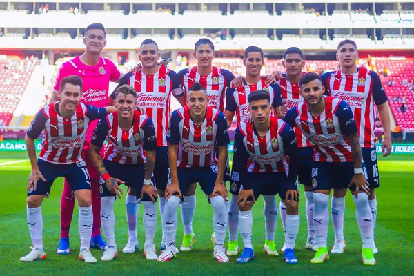 Chivas podría tener a un nuevo refuerzo de manera sorpresiva y llegaría gratis.
