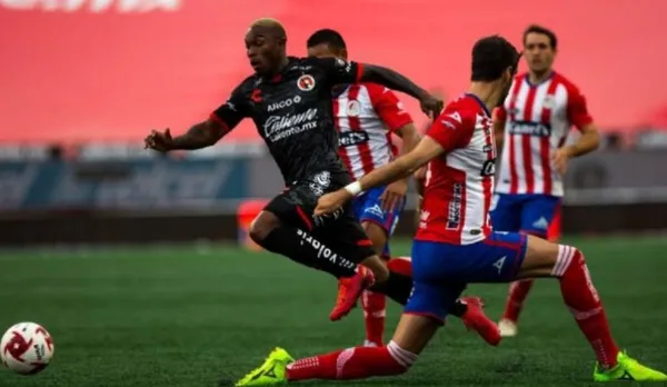 Chivas quieren meterse dentro de los primeros cuatro al vencer a unos motivados Xolos.