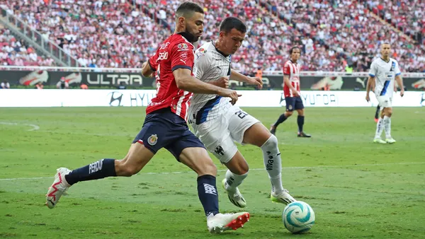 Chivas recibirá a los Rayados en busca de conseguir 3 puntos más / Foto: Mex Sport