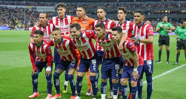 Chivas se presenta en el estadio Azteca ante América (Fuente: Mexsports)
