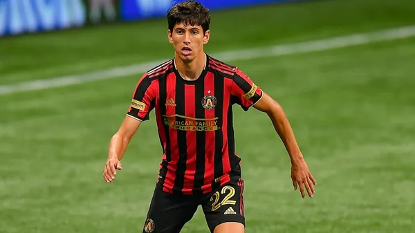 Chivas tendría que desembolsar cerca de 1.7 millones de dólares para hacerse de los servicios del delantero del Atlanta United.