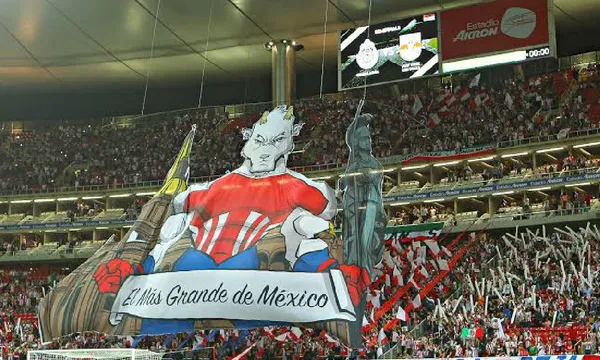 Chivas visitó Tlajomulco para entrenar.