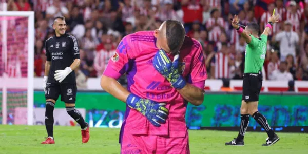 Chivas vs Tigres, Nahuel Guzmán fue sancionado por el Curro Hernández tras el grito prohibido