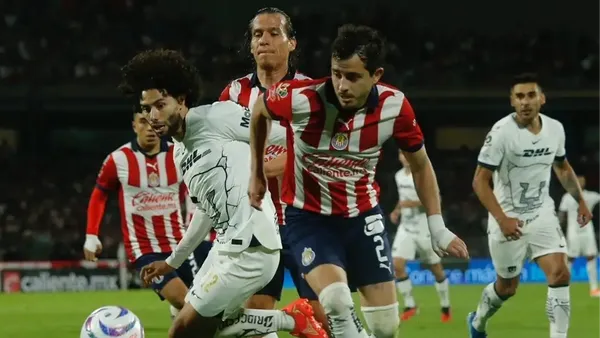 Chivas y Pumas no se hacen daño desde su planteamiento / Foto: La Jornada