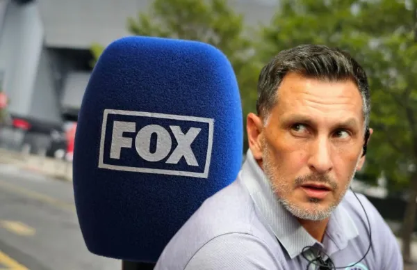 Christian Giménez estuvo de comentarista en el partido y después participó en la mesa de debate.