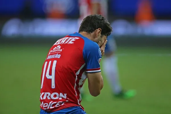 Con el vestidor roto y las traiciones al pie del cañón, es momento de hacer un cambio en el rebaño.