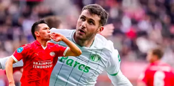 Conoce el jugador que se burló de Santiago Giménez, ahora el Chucky le hace pagar el karma