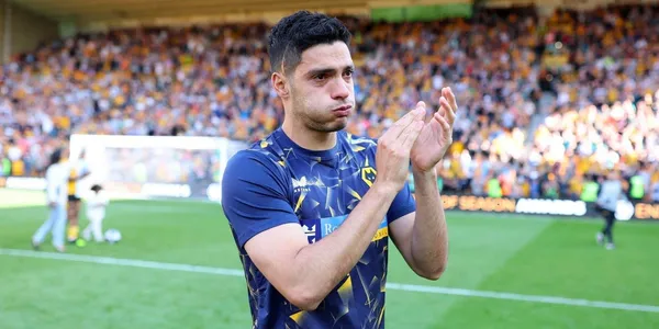 Conoce la canción que la afición de los Wolves le dedicó a Raúl Jiménez en el Molineux Stadium