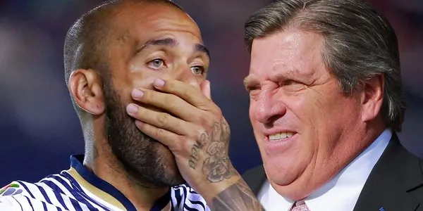 Conoce la razón por la que Alves y Herrera no se saludaron previo al Pumas vs Tigres.