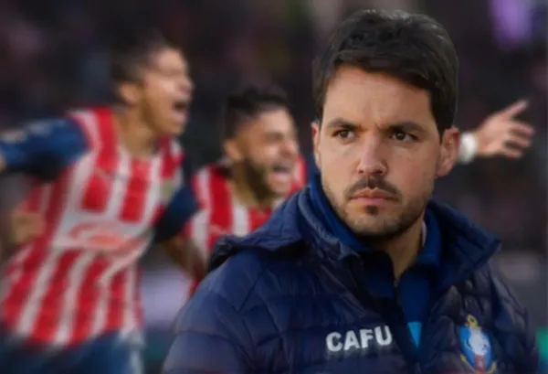 Conoce la relación entre Nicolás Larcamón y Chivas tras el tropiezo de Cadena en el Akron.