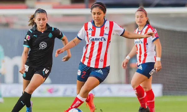 Continua el fútbol femenil en México.