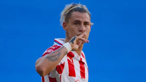 Cristian Calderón anotó los tres goles de Chivas en la serie contra el América y este es el nuevo apodo que le pusieron.