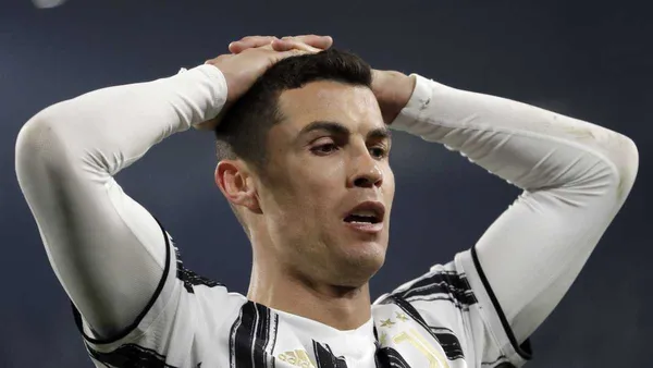 Cristiano Ronaldo había declarado que no tiene intenciones de cambiar de equipo en este mercado de pases, pero los rumores sobre su posible partida vuelven a arreciar. Aparentemente, la Juventus ya estaría pensando en los nombres que podrían sustituirlo. Conoce quiénes son estos elementos.