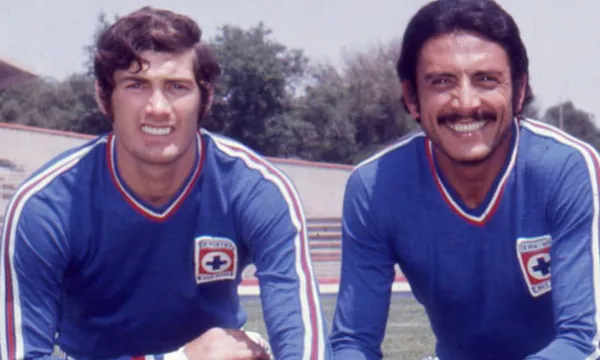 Cruz Azul fue la base de los mejores defensas que hubo en México en los años 70 y se les rinde homenaje a ellos