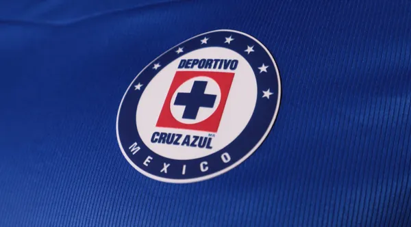 Cruz Azul hace oficial su nuevo escudo