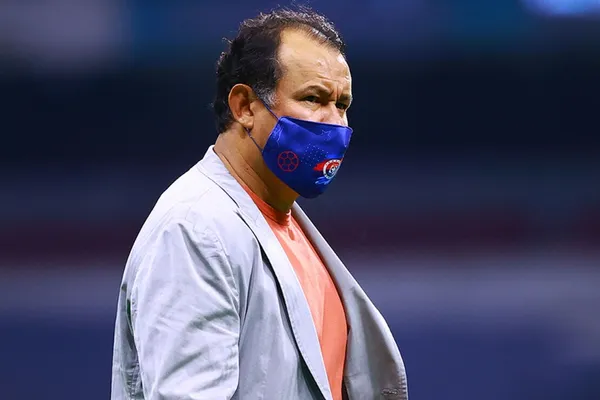 Cruz Azul invita a soñar con al novena estrella en su historia y todo gracias a Juan Reynoso.