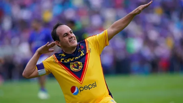 Cuauhtémoc Blanco en el América (Foto: Águilas Monumental)
