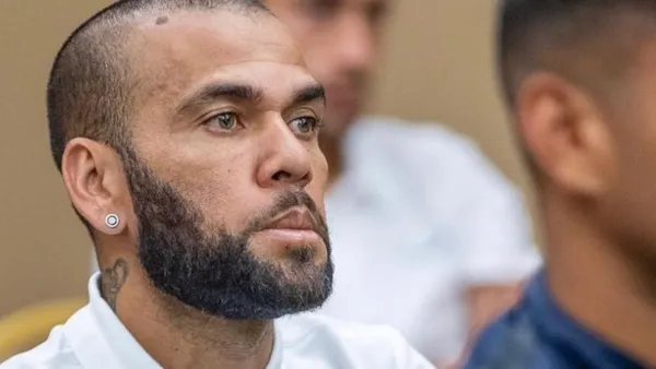 Dani Alves por fin se sentó en el estrado y contó su versión del hecho que se le acusa