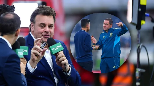 David Faitelson y cuerpo técnico del Club América