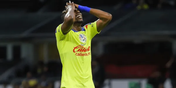 De acuerdo con el periodista Ricardo Murgia, Julián Quiñones no pasó el primer examen para obtener naturalización y volvió a rendirlo