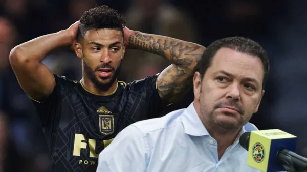 Denis Bouanga y Santiago Baños