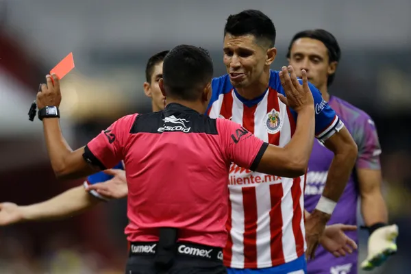 Denuncian una reunión secreta entre árbitros y gente del América