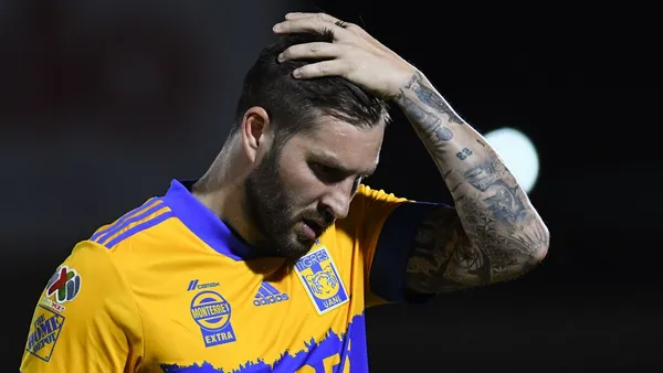 Después de haber sido baja para el equipo felino, Gignac podría regresar muy pronto para jugar en el Tigres. El 'Piojo' no ha visto con buenos ojos al jugador, por lo que hay posibilidades de que salga del equipo.