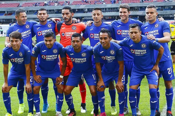Después de obtener la novena estrella, el Cruz Azul ya superó a equipos como el América y el Guadalajara en cuanto a la fama.