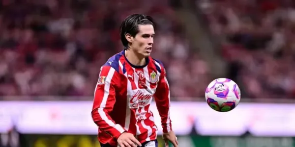 Diego Campillo contaría con una fecha de regreso en Chivas