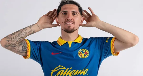 Diego Valdés en sesión de fotos (Fuente: Club América)