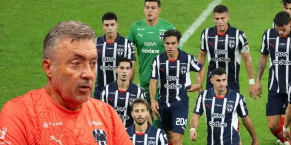 Domènec Torrent tendría una relación distante con uno de los futbolistas de Rayados