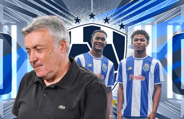 Domenec Torrent y jugadores del Porto/Foto Ligrafica.