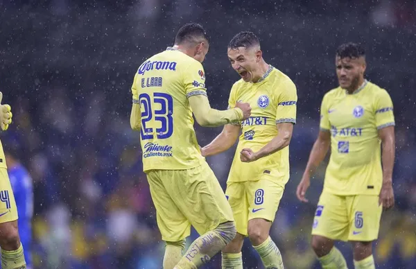 Dos jugadores del América los esperan en España un día después de que termine el campeonato.