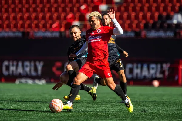 Duelo de equipos en la parte baja de la tabla que se medirán en la frontera.