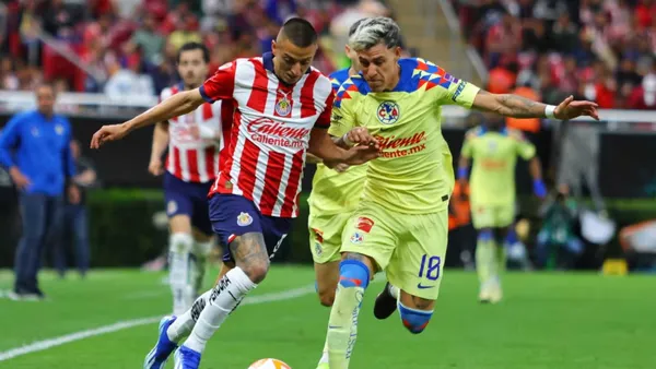 Duelo entre el Club América y Chivas (Foto: MEXSPORT)