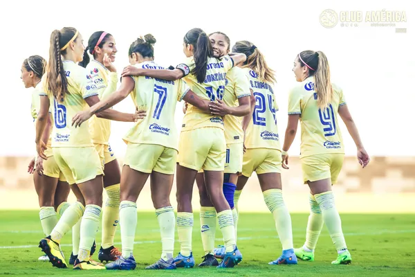 Duelo interesante en el torneo de mujeres.