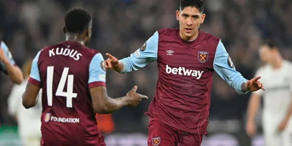 Edson Álvarez sigue en un gran momento futbolístico con el West Ham United.
