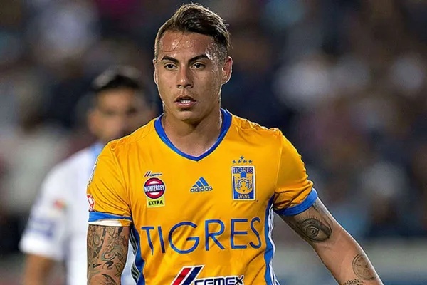 Eduardo Vargas tendría una propuesta de 10 millones de dólares para dejar Tigres.