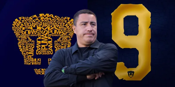 Efraín Juárez junto al escudo de Pumas / FOTO GETTY IMAGES