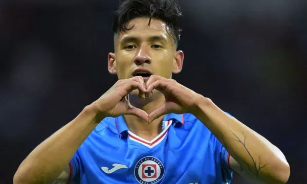 El AEK de Atenas podría sorprender con el fichaje de Antuna.