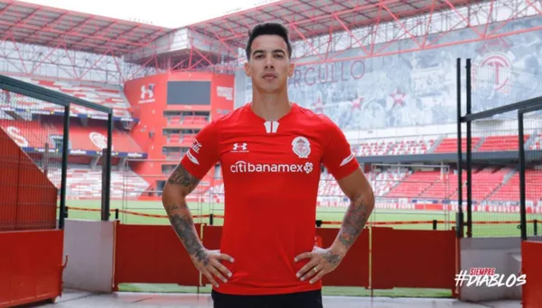 El brasileño seguirá jugando, pero ahora en el fútbol de su país