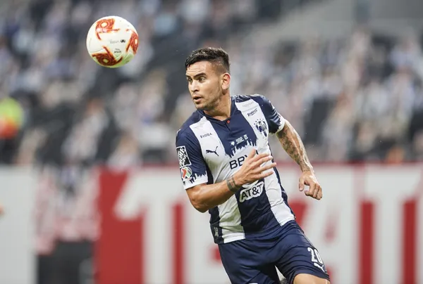 El central chileno ha demostrado estar a la altura de un equipo como Rayados de Monterrey
