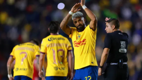 El charrúa no quedó conforme con las dos anotaciones y les envió un mensaje a los Diablos