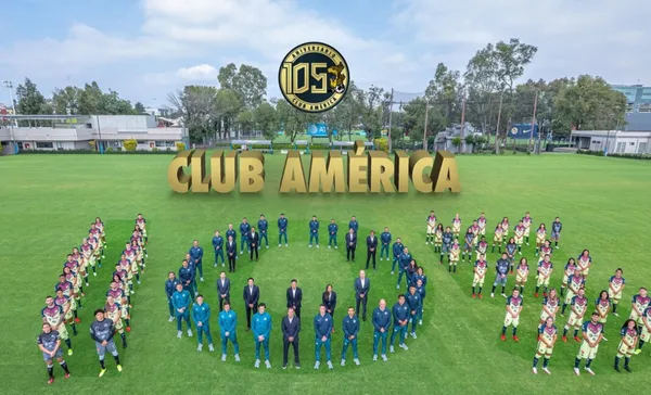El Club América cumple 105 años y se toma la foto