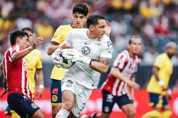 El Club América en el partido contra Chivas (Foto: Mexsport)