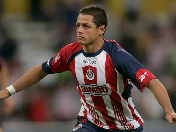 El Club Deportivo Guadalajara ya sabría el valor que pondrían sobre la mesa por Javier Hernández, quien en su mejor momento en Europa cotó 35 MDE.