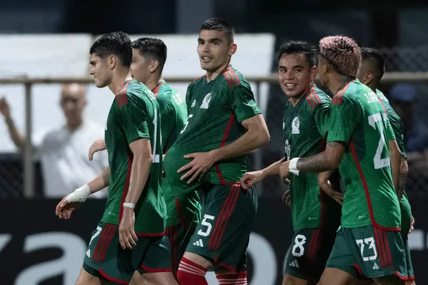 El combinado nacional busca el pase a la siguiente ronda del torneo.