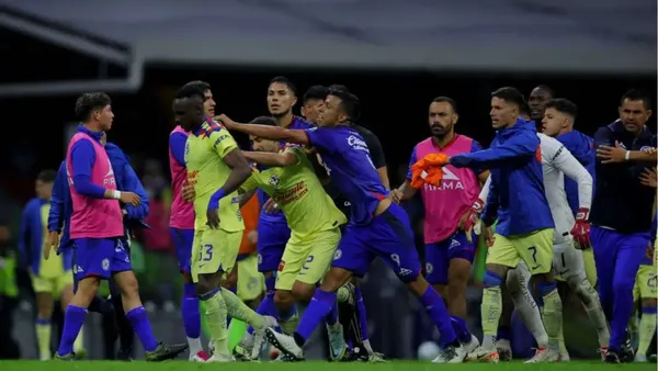 El conato de golpes que hubo al término del partido entre el Cruz Azul y el América, esto se sabe