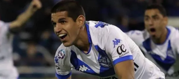 El defensa central peruano podría ser del Cruz Azul si paga 4 millones de euros