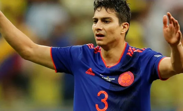 El defensivo del Monterrey colaboró en el empate de su selección en Montevideo ante Uruguay